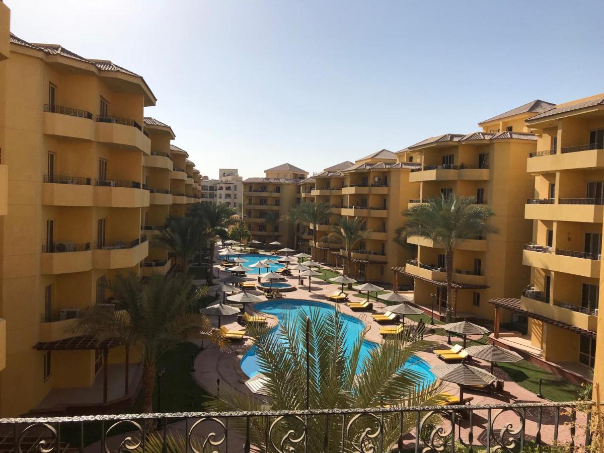 Pool View Apartments At British Resort - Unit 15 الغردقة الغرفة الصورة